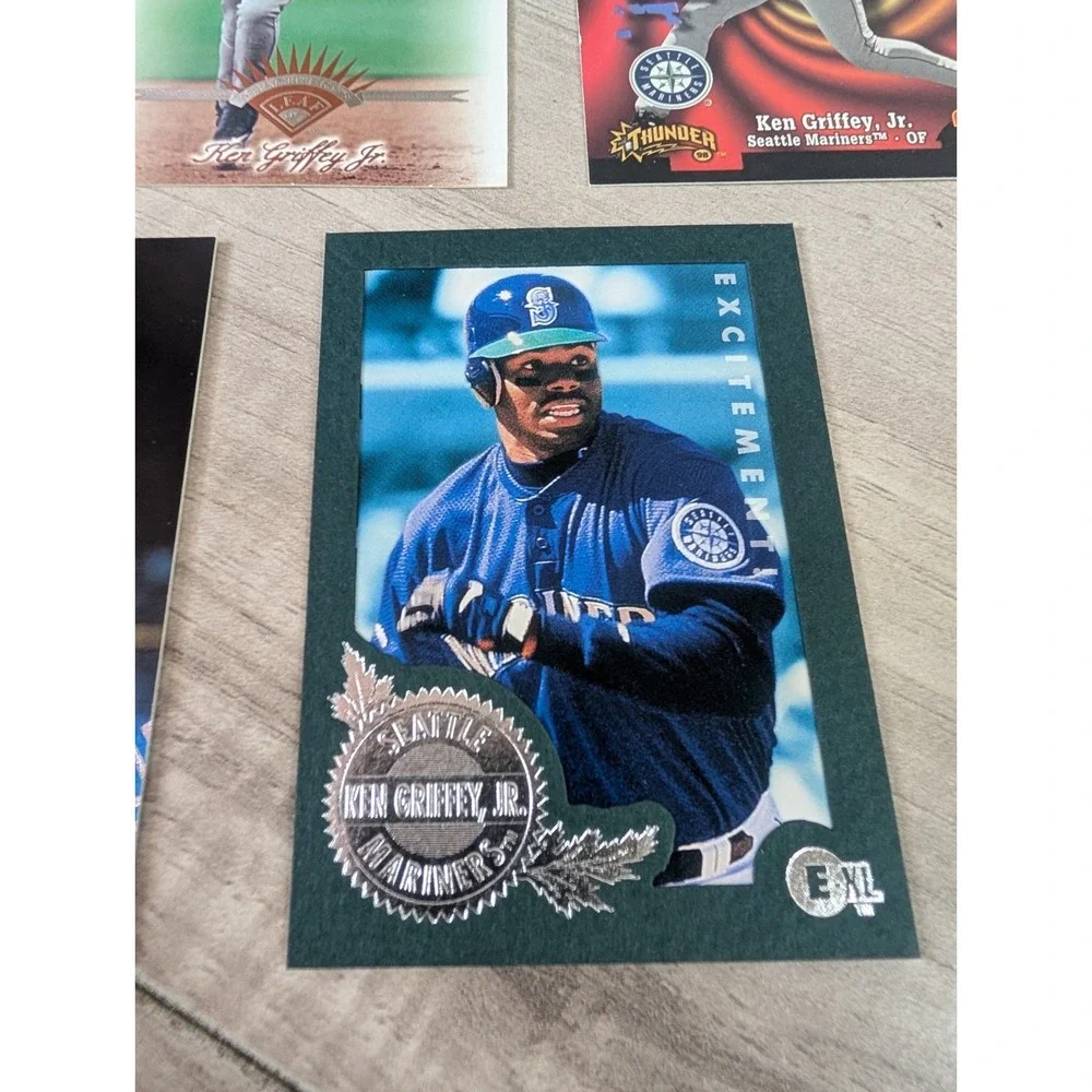 Ken Griffey Jr Lot Of 8 Baseball Trading Cards 90s Seattle Mariners MLB